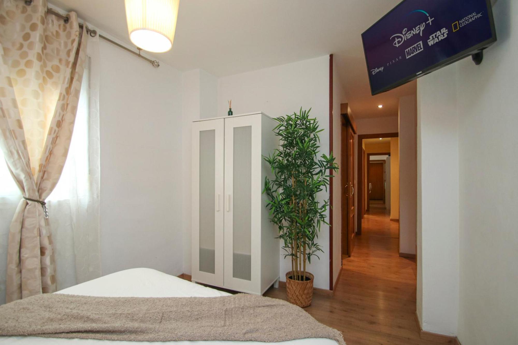 Spacious 2 Bedroom Apt In The Heart Of Triana 세비야 외부 사진