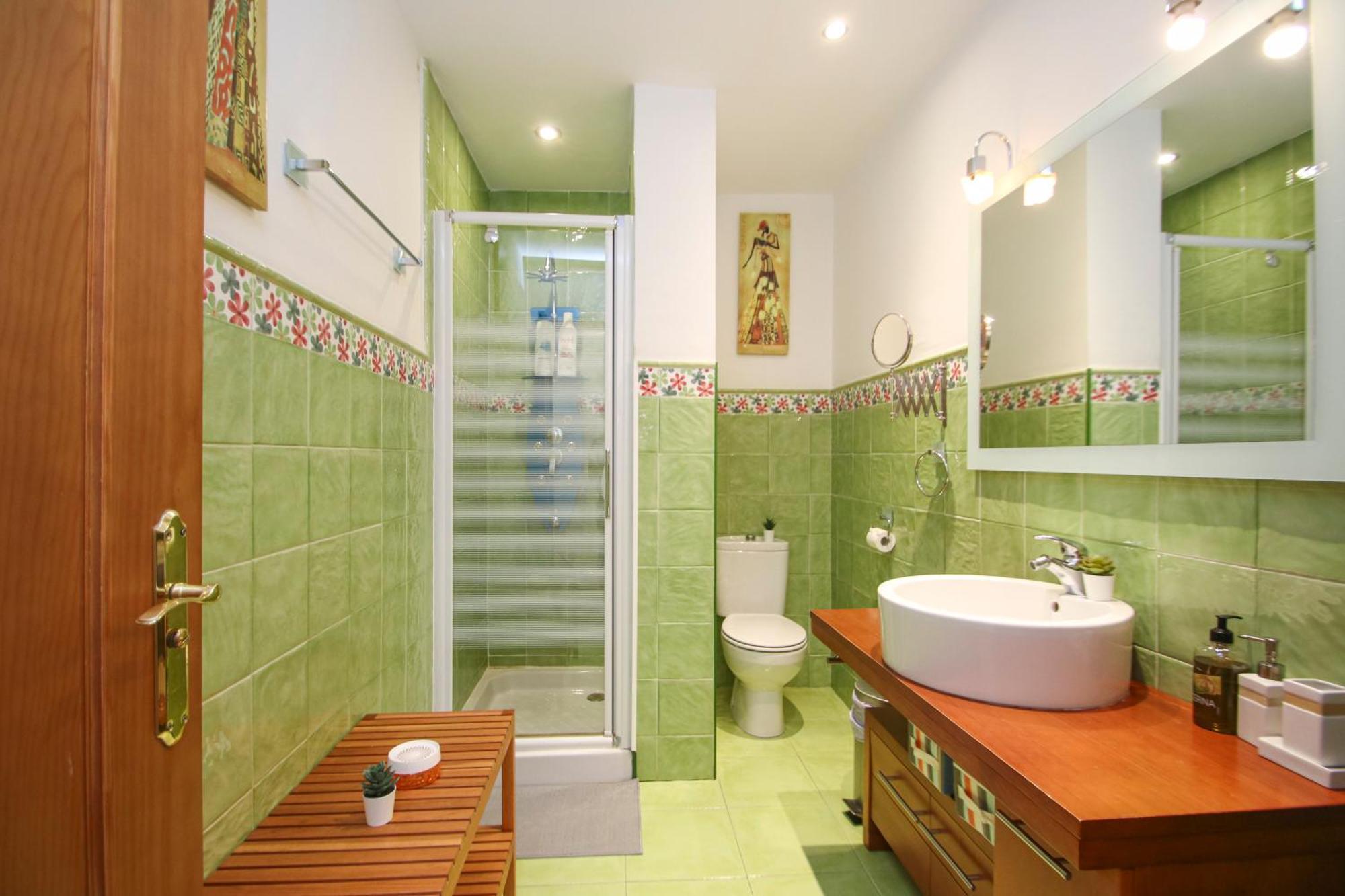Spacious 2 Bedroom Apt In The Heart Of Triana 세비야 외부 사진
